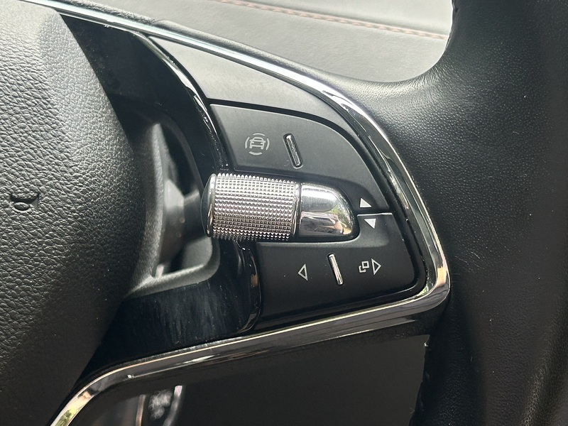 Skoda Enyaq Enyaq IV 60 5dr - U11183