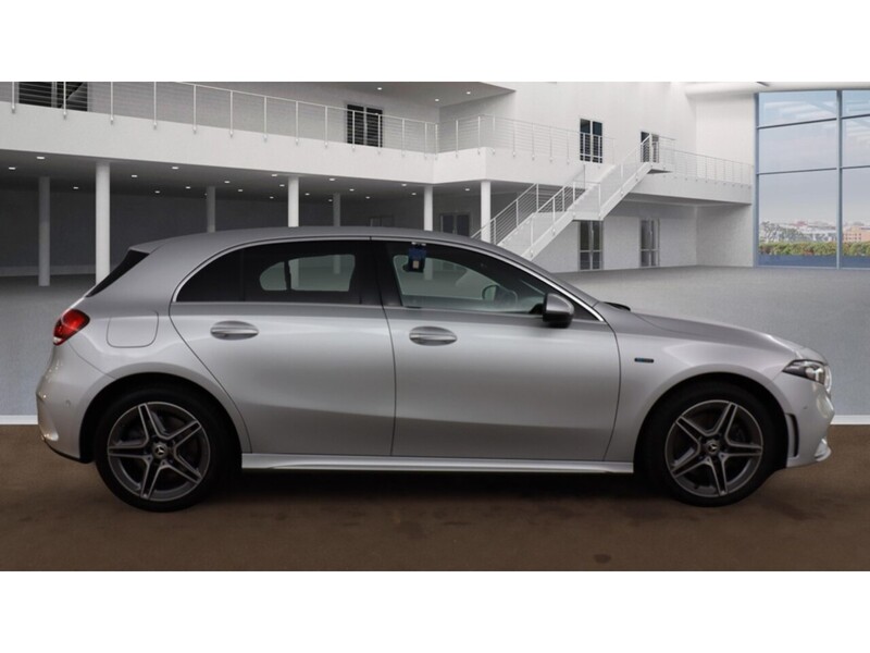 Mercedes-Benz A Class 1.3 A250e 15.6kWh AMG Line (Executive) Hatchback 5dr Petrol Plug-in Hybrid 8G-DCT Euro 6 (s/s) (218 - U11184