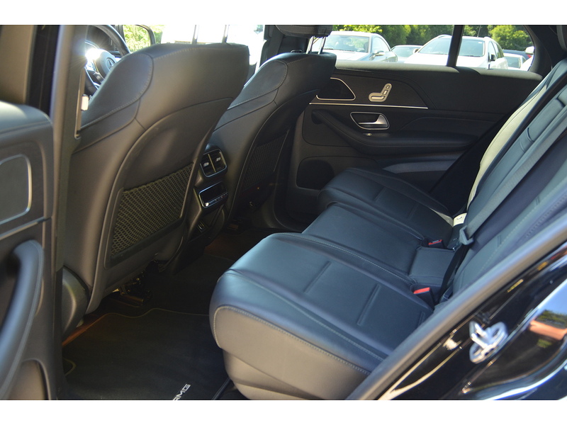 Mercedes-Benz GLE 2.9 GLE400d AMG Line (Premium) SUV 5dr Diesel G-Tronic 4MATIC Euro 6 (s/s) (7 Seat) (330 ps) | 7 - U11189