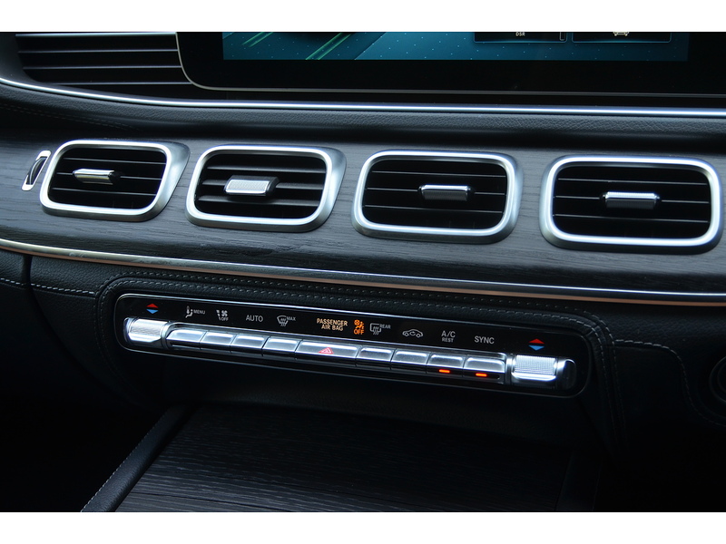 Mercedes-Benz GLE 2.9 GLE400d AMG Line (Premium) SUV 5dr Diesel G-Tronic 4MATIC Euro 6 (s/s) (7 Seat) (330 ps) | 7 - U11189