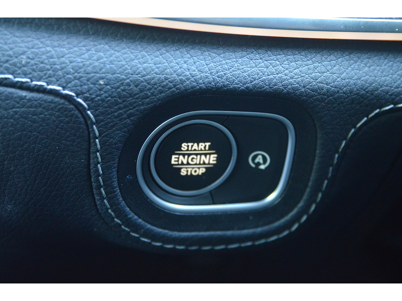 Mercedes-Benz GLE 2.9 GLE400d AMG Line (Premium) SUV 5dr Diesel G-Tronic 4MATIC Euro 6 (s/s) (7 Seat) (330 ps) | 7 - U11189