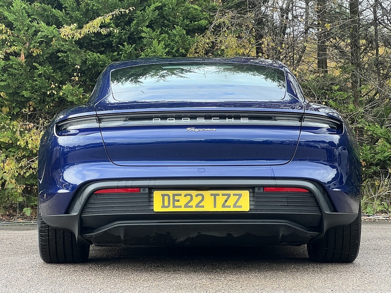 Porsche Taycan Performance 79.2kWh Saloon 4dr Electric Auto RWD (11kW Charger) (408 ps) | P/ASSIST|H/SEATS|1 - U11193