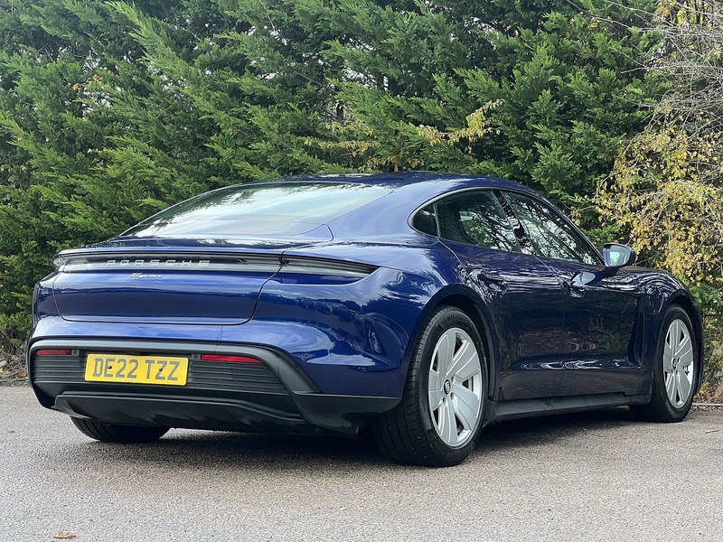 Porsche Taycan Performance 79.2kWh Saloon 4dr Electric Auto RWD (11kW Charger) (408 ps) | P/ASSIST|H/SEATS|1 - U11193