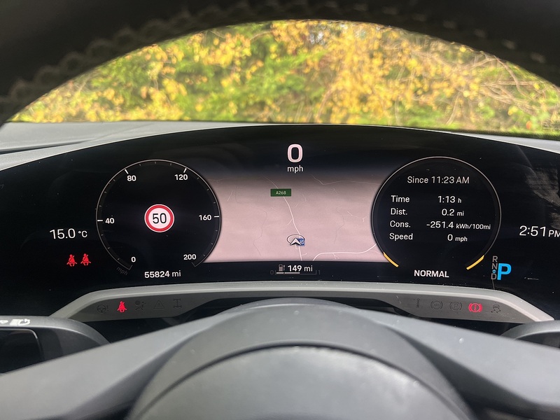 Porsche Taycan Performance 79.2kWh Saloon 4dr Electric Auto RWD (11kW Charger) (408 ps) | P/ASSIST|H/SEATS|1 - U11193