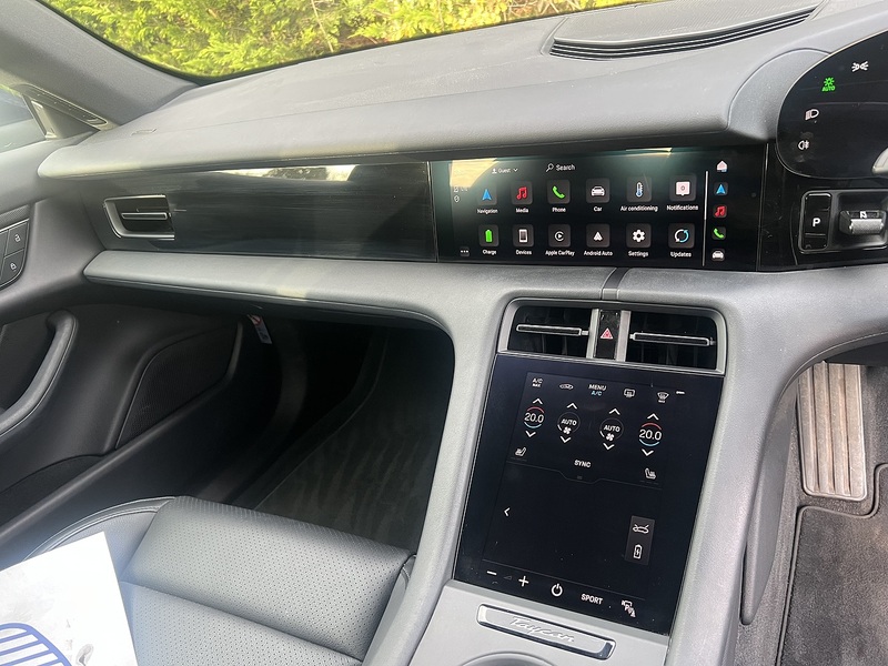 Porsche Taycan Performance 79.2kWh Saloon 4dr Electric Auto RWD (11kW Charger) (408 ps) | P/ASSIST|H/SEATS|1 - U11193