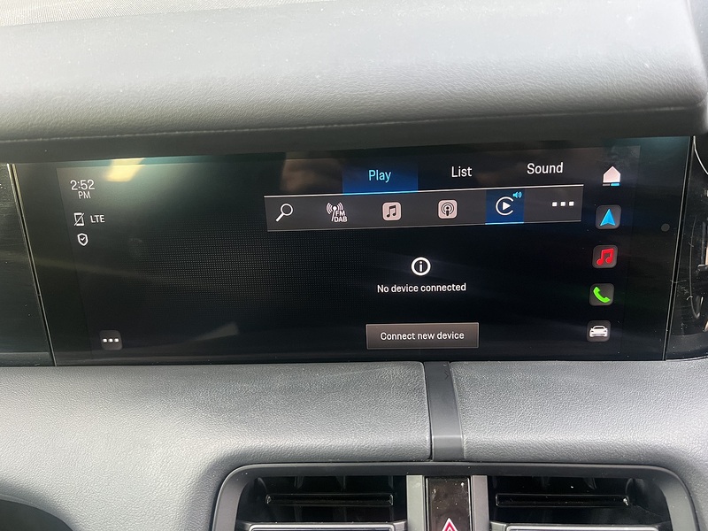 Porsche Taycan Performance 79.2kWh Saloon 4dr Electric Auto RWD (11kW Charger) (408 ps) | P/ASSIST|H/SEATS|1 - U11193