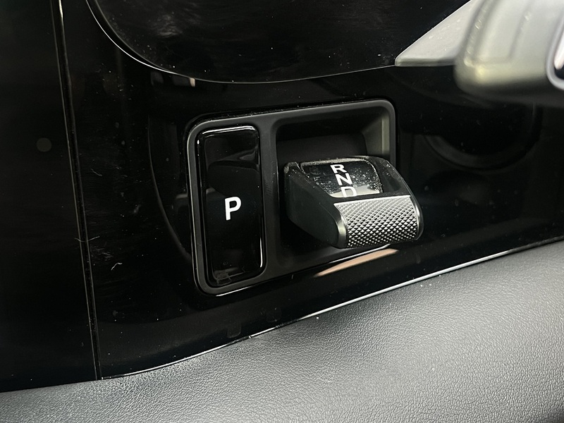 Porsche Taycan Performance 79.2kWh Saloon 4dr Electric Auto RWD (11kW Charger) (408 ps) | P/ASSIST|H/SEATS|1 - U11193