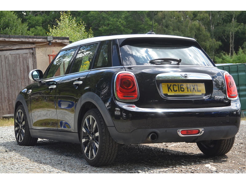 MINI Hatch 1.5 Cooper Hatchback 5dr Petrol Manual Euro 6 (s/s) (136 ps) | PAN ROOF|H/SEATS|P/SENSORS|NAV - U11195