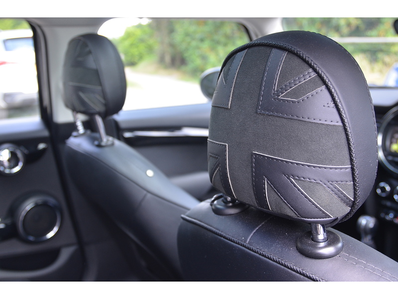 MINI Hatch 1.5 Cooper Hatchback 5dr Petrol Manual Euro 6 (s/s) (136 ps) | PAN ROOF|H/SEATS|P/SENSORS|NAV - U11195