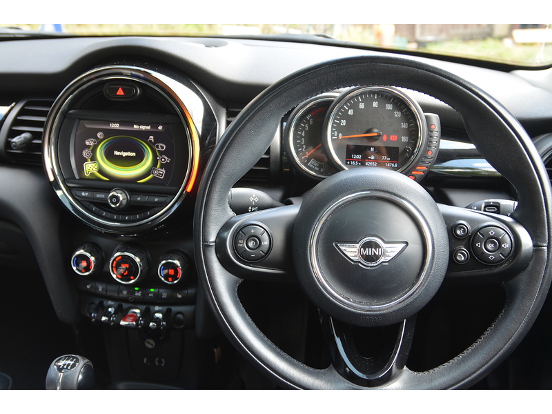 MINI Hatch 1.5 Cooper Hatchback 5dr Petrol Manual Euro 6 (s/s) (136 ps) | PAN ROOF|H/SEATS|P/SENSORS|NAV - U11195