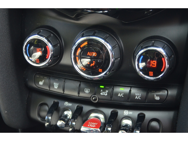 MINI Hatch 1.5 Cooper Hatchback 5dr Petrol Manual Euro 6 (s/s) (136 ps) | PAN ROOF|H/SEATS|P/SENSORS|NAV - U11195