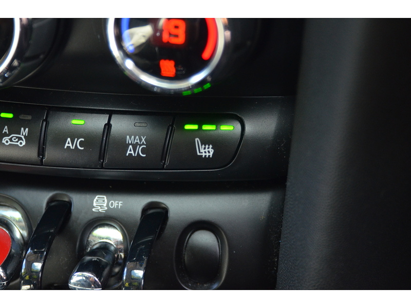 MINI Hatch 1.5 Cooper Hatchback 5dr Petrol Manual Euro 6 (s/s) (136 ps) | PAN ROOF|H/SEATS|P/SENSORS|NAV - U11195