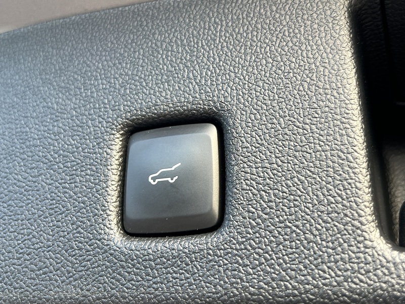 Ford Kuga 2.5 EcoBoost Duratec 14.4kWh ST-Line X SUV 5dr Petrol Plug-in Hybrid CVT Euro 6 (s/s) (225 ps) | PAN - U11196