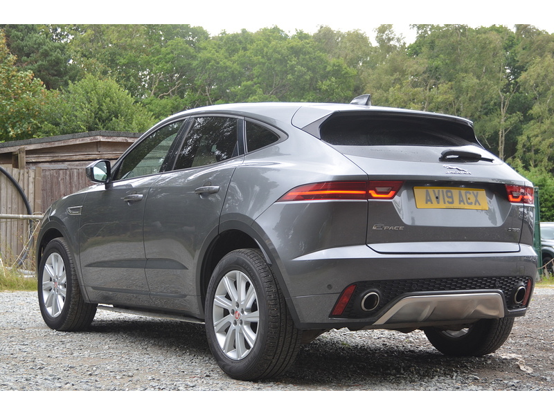 Jaguar E-PACE 2.0 D150 R-Dynamic SUV 5dr Diesel Manual Euro 6 (s/s) (150 ps) | PRIVACY|R/CAM|APPLE|CRUISE - U11200