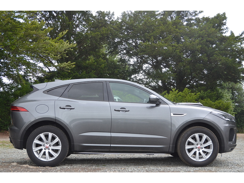 Jaguar E-PACE 2.0 D150 R-Dynamic SUV 5dr Diesel Manual Euro 6 (s/s) (150 ps) | PRIVACY|R/CAM|APPLE|CRUISE - U11200