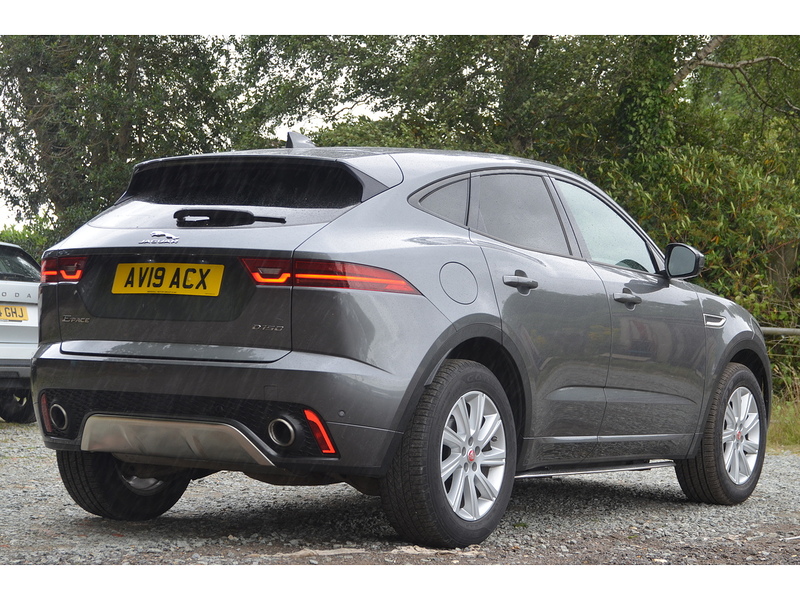 Jaguar E-PACE 2.0 D150 R-Dynamic SUV 5dr Diesel Manual Euro 6 (s/s) (150 ps) | PRIVACY|R/CAM|APPLE|CRUISE - U11200