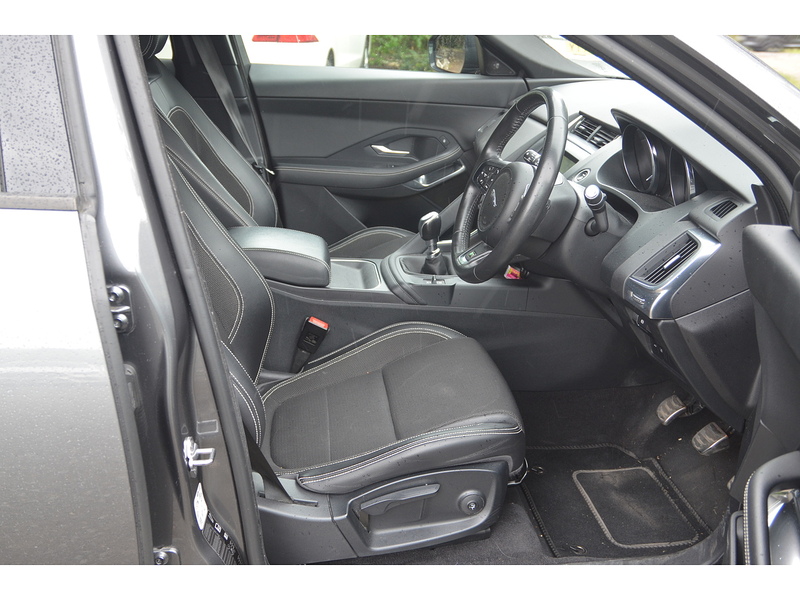 Jaguar E-PACE 2.0 D150 R-Dynamic SUV 5dr Diesel Manual Euro 6 (s/s) (150 ps) | PRIVACY|R/CAM|APPLE|CRUISE - U11200