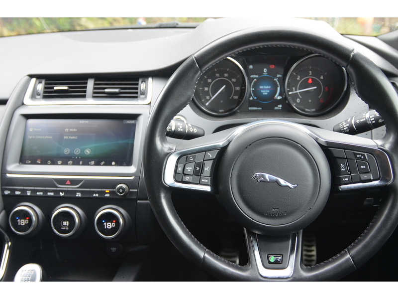 Jaguar E-PACE 2.0 D150 R-Dynamic SUV 5dr Diesel Manual Euro 6 (s/s) (150 ps) | PRIVACY|R/CAM|APPLE|CRUISE - U11200