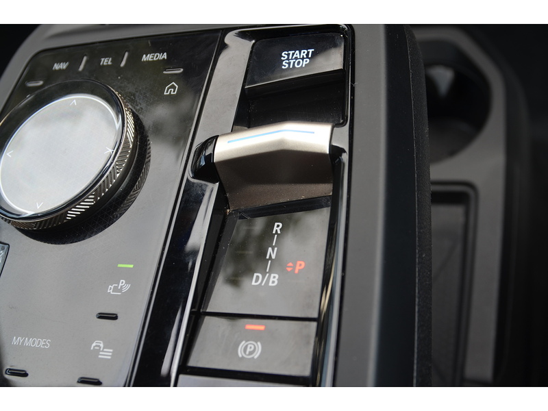 BMW iX 40 76.6kWh Sport SUV 5dr Electric Auto xDrive (326 ps) | VAT QUALIFYING|1 FORMER KEEPER - U11204