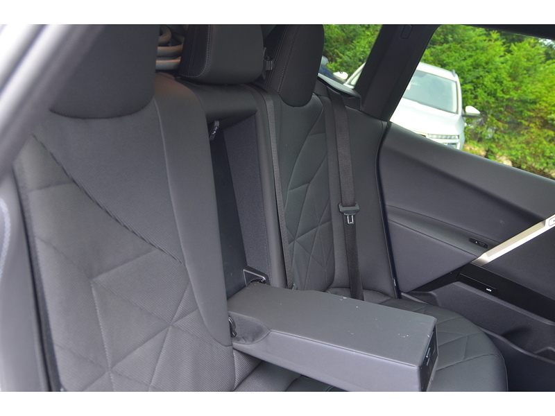 BMW iX 40 76.6kWh Sport SUV 5dr Electric Auto xDrive (326 ps) | VAT QUALIFYING|1 FORMER KEEPER - U11204