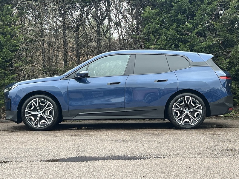 BMW iX 40 76.6kWh Sport SUV 5dr Electric Auto xDrive (326 ps) | VAT QUALIFYING|1 FORMER KEEPER - U11204
