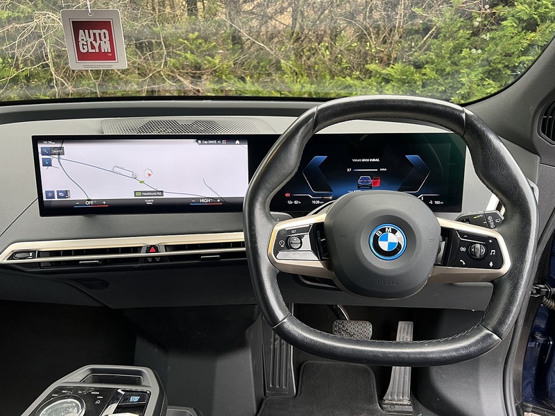 BMW iX 40 76.6kWh Sport SUV 5dr Electric Auto xDrive (326 ps) | VAT QUALIFYING|1 FORMER KEEPER - U11204