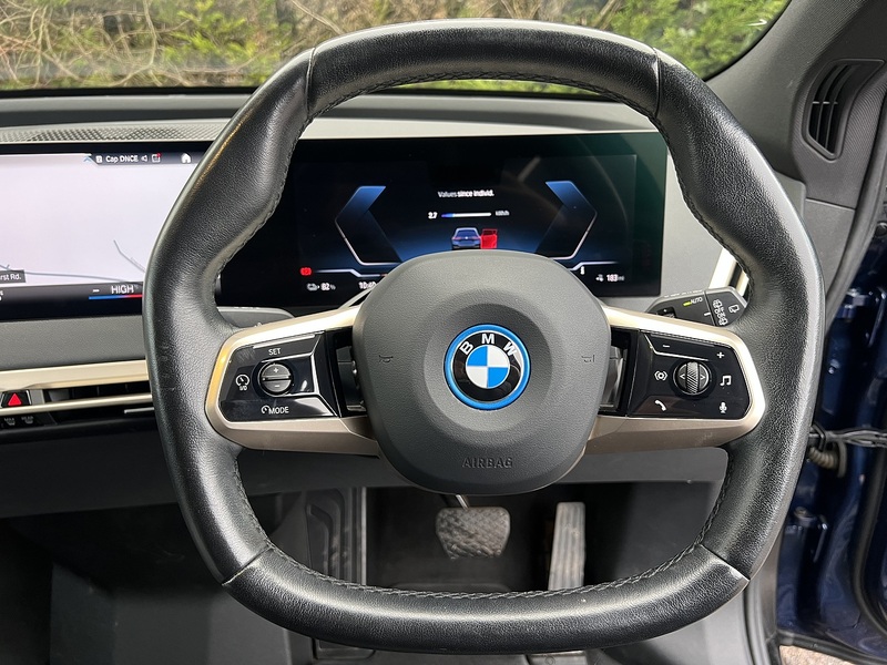BMW iX 40 76.6kWh Sport SUV 5dr Electric Auto xDrive (326 ps) | VAT QUALIFYING|1 FORMER KEEPER - U11204