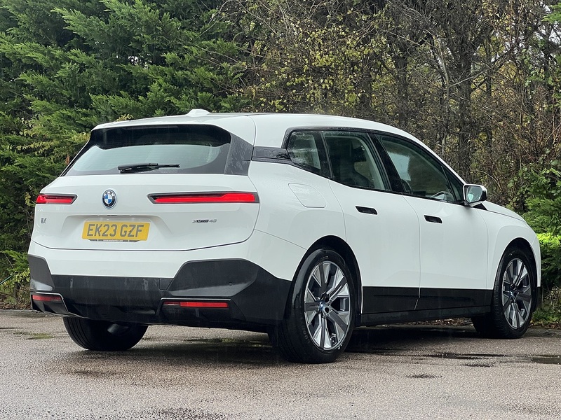 BMW iX 40 76.6kWh Sport SUV 5dr Electric Auto xDrive (11kW Charger) (326 ps) | P/SENSORS|CLIMATE|1 - U11205