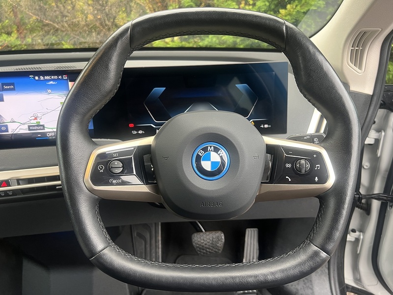 BMW iX 40 76.6kWh Sport SUV 5dr Electric Auto xDrive (11kW Charger) (326 ps) | P/SENSORS|CLIMATE|1 - U11205