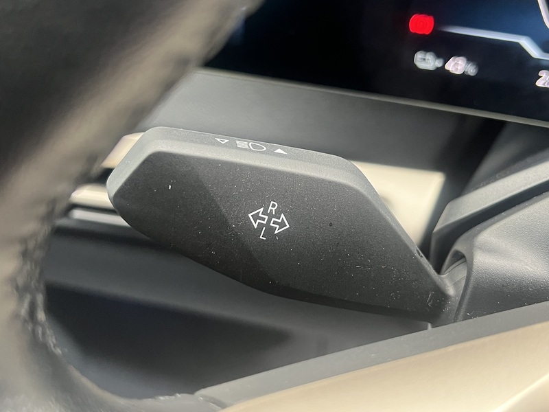 BMW iX 40 76.6kWh Sport SUV 5dr Electric Auto xDrive (11kW Charger) (326 ps) | P/SENSORS|CLIMATE|1 - U11205