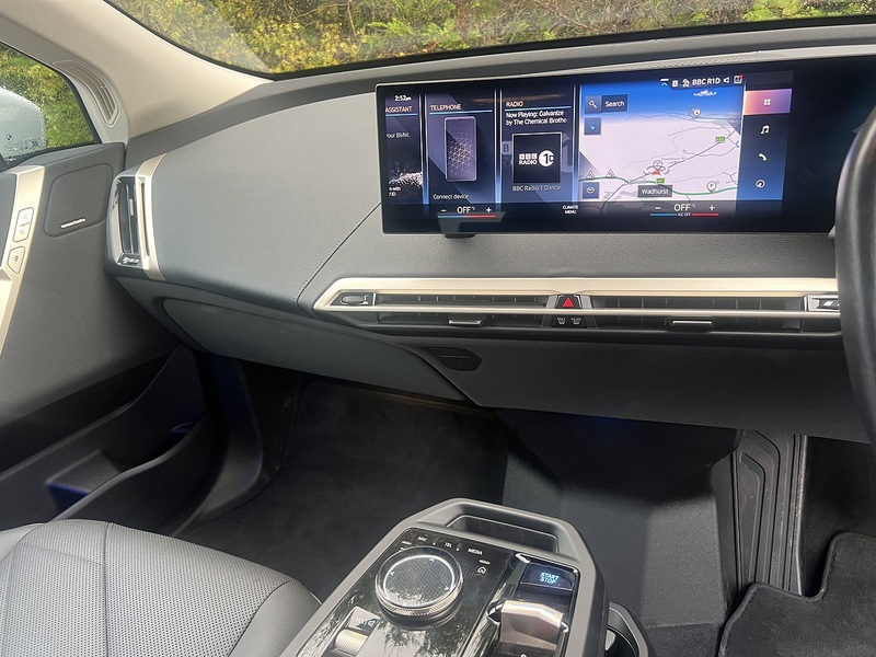 BMW iX 40 76.6kWh Sport SUV 5dr Electric Auto xDrive (11kW Charger) (326 ps) | P/SENSORS|CLIMATE|1 - U11205