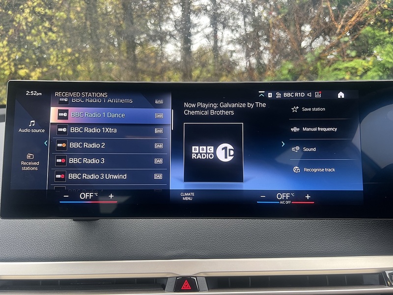 BMW iX 40 76.6kWh Sport SUV 5dr Electric Auto xDrive (11kW Charger) (326 ps) | P/SENSORS|CLIMATE|1 - U11205