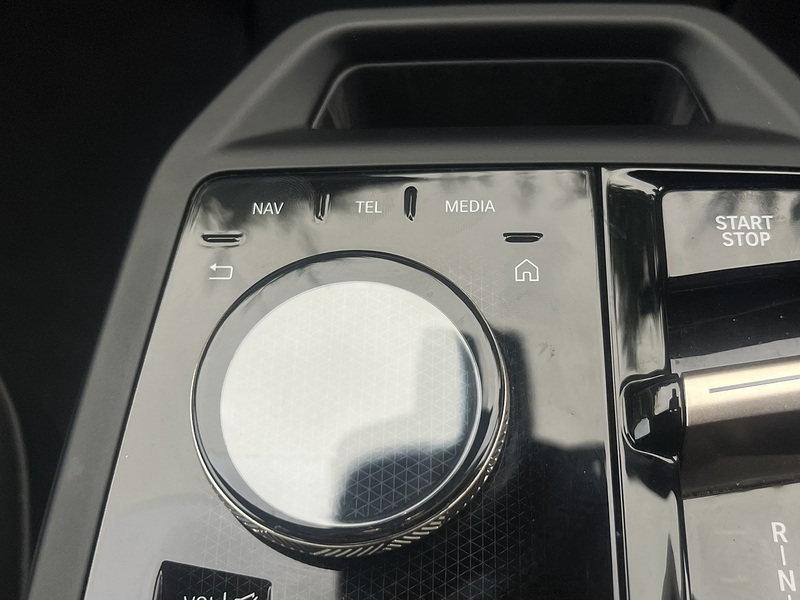 BMW iX 40 76.6kWh Sport SUV 5dr Electric Auto xDrive (11kW Charger) (326 ps) | P/SENSORS|CLIMATE|1 - U11205