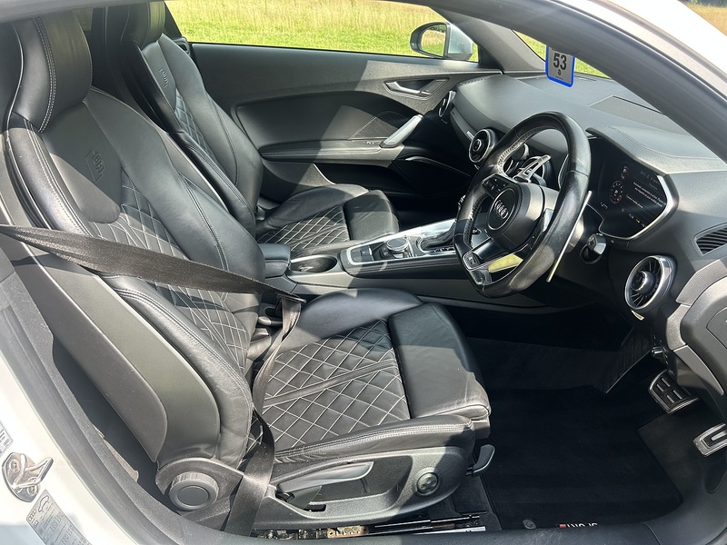 Audi TTS TFSI Coupe S Tronic quattro - U11208