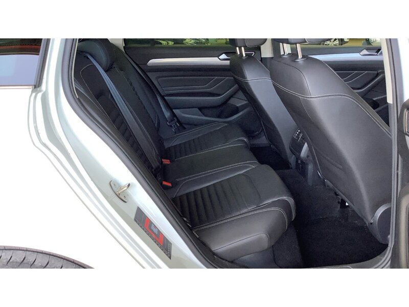 Volkswagen Passat 1.4 TSI 13kWh GTE Estate 5dr Petrol Plug-in Hybrid DSG Euro 6 (s/s) (218 ps) | PRIVACY|NAV - U11214