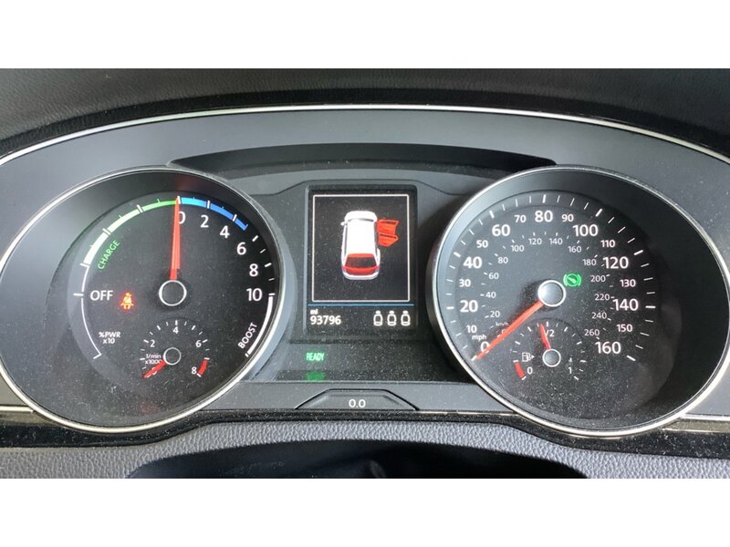Volkswagen Passat 1.4 TSI 13kWh GTE Estate 5dr Petrol Plug-in Hybrid DSG Euro 6 (s/s) (218 ps) | PRIVACY|NAV - U11214