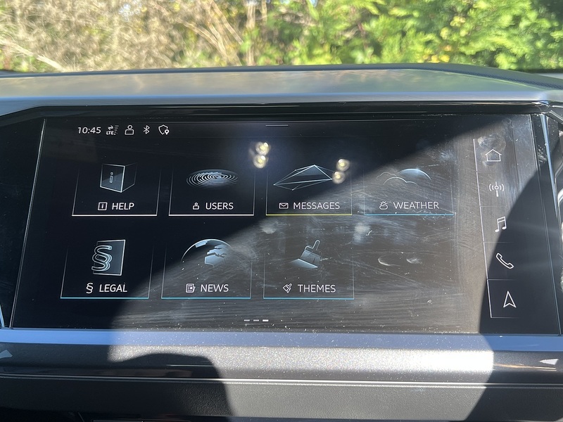 Audi Q4 e-tron 40 S line SUV 5dr Electric Auto 82kWh (204 ps) | P/SENSORS|H/SEATS|1 OWNER|VATQ - U11217