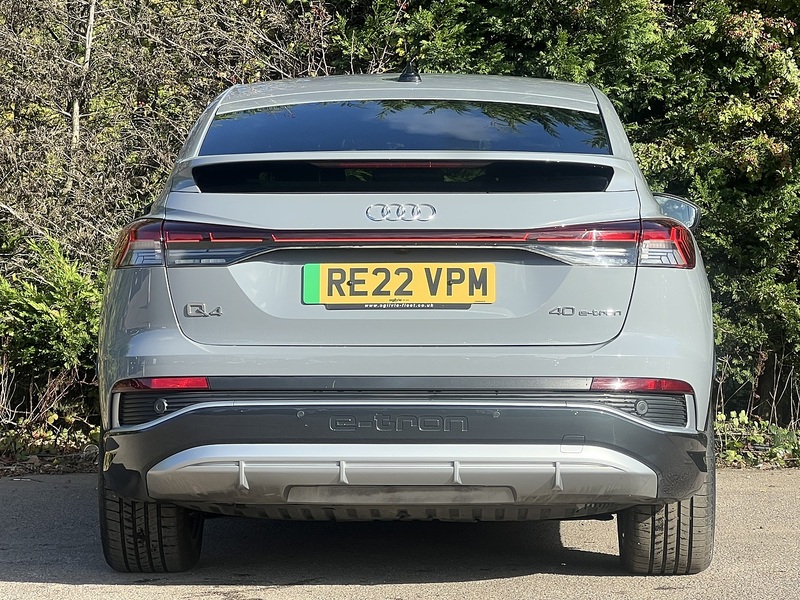 Audi Q4 e-tron 40 S line Sportback 5dr Electric Auto 82kWh (204 ps) | PRIVACY|P/SENSORS|1 OWNER|VATQ - U11218