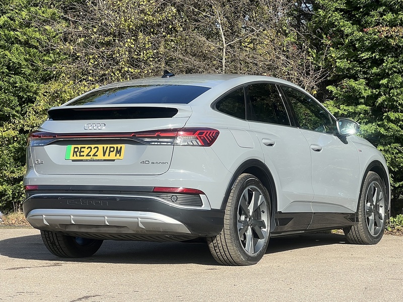 Audi Q4 e-tron 40 S line Sportback 5dr Electric Auto 82kWh (204 ps) | PRIVACY|P/SENSORS|1 OWNER|VATQ - U11218