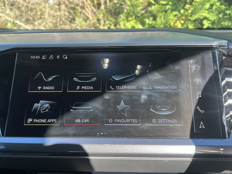 Audi Q4 e-tron 40 S line Sportback 5dr Electric Auto 82kWh (204 ps) | PRIVACY|P/SENSORS|1 OWNER|VATQ - U11218