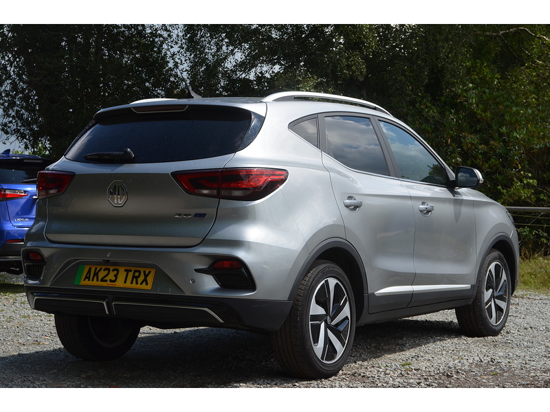 MG MG ZS Trophy Connect Long Range - U11226