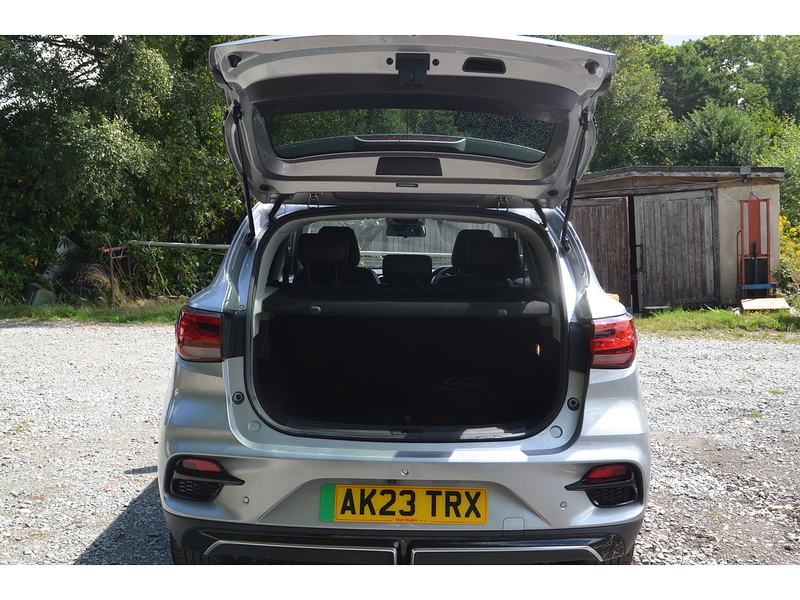 MG MG ZS Trophy Connect Long Range - U11226