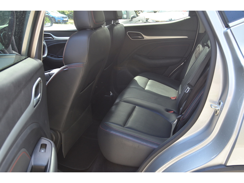 MG MG ZS Trophy Connect Long Range - U11226