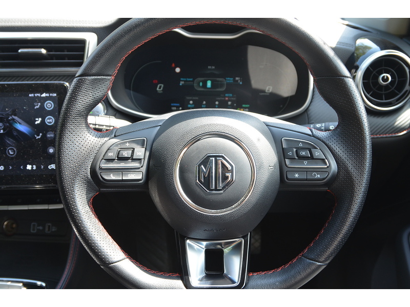 MG MG ZS Trophy Connect Long Range - U11226