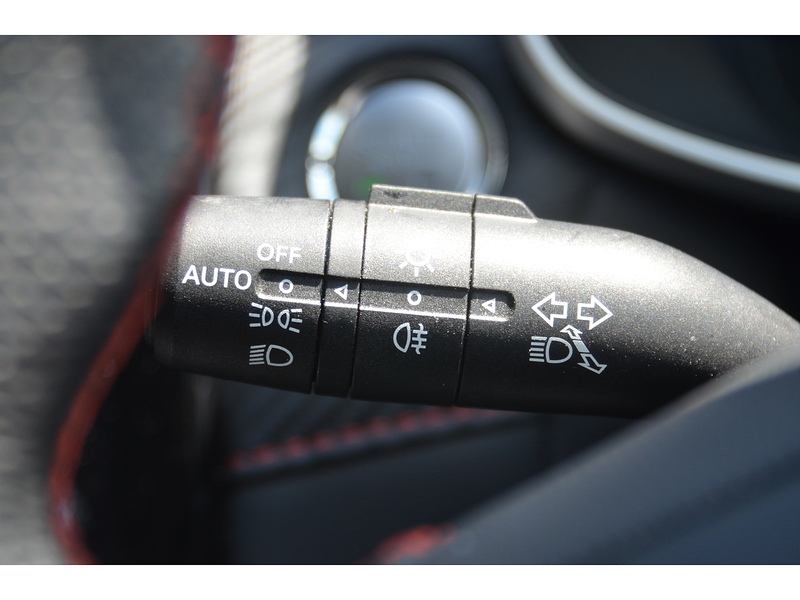 MG MG ZS Trophy Connect Long Range - U11226