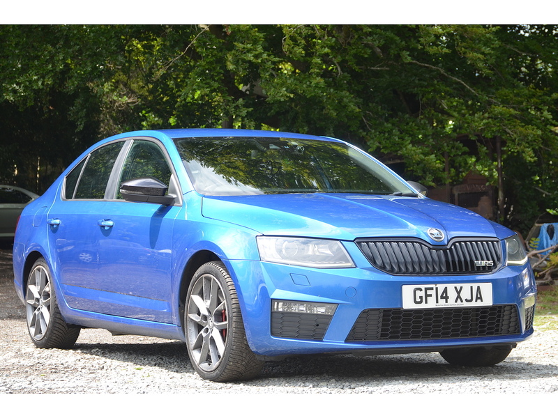 Skoda Octavia 2.0 TFSI vRS Hatchback 5dr Petrol Manual Euro 6 (s/s) (220 ps) | P/SENSORS|D/CAM|BTOOTH|CRUISE - U11227