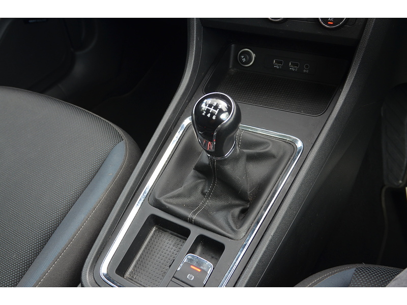 SEAT Ateca 1.0 TSI Ecomotive SE Technology SUV 5dr Petrol Manual Euro 6 (s/s) (115 ps) | - U11231