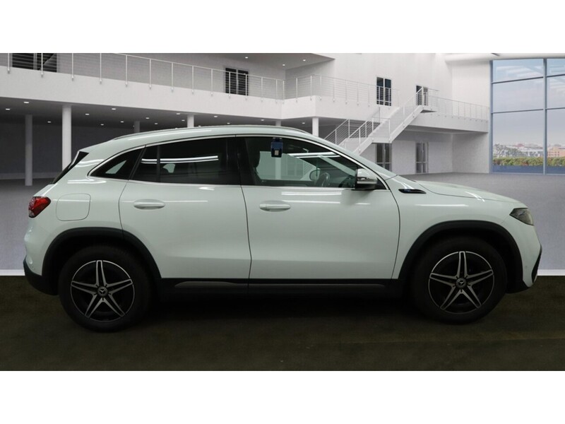 Mercedes-Benz EQA EQA 250 AMG Line - U11234