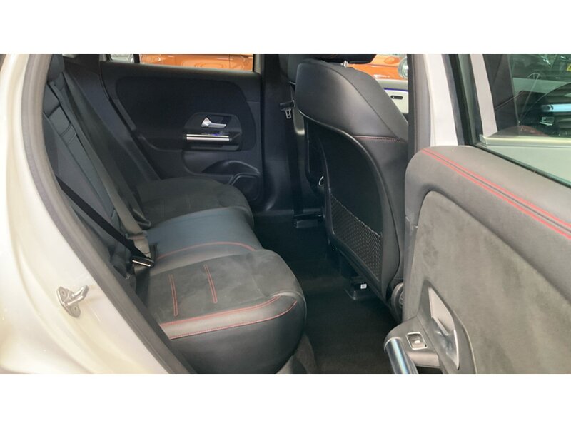 Mercedes-Benz EQA EQA 250 AMG Line - U11234