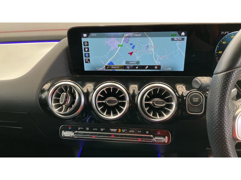 Mercedes-Benz EQA EQA 250 AMG Line - U11234